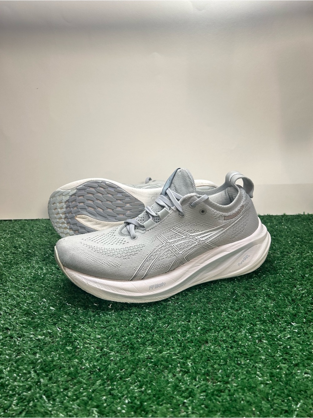 ASICS GEL-Nimbus 26 Running Shoes Grey White Womens 8.5